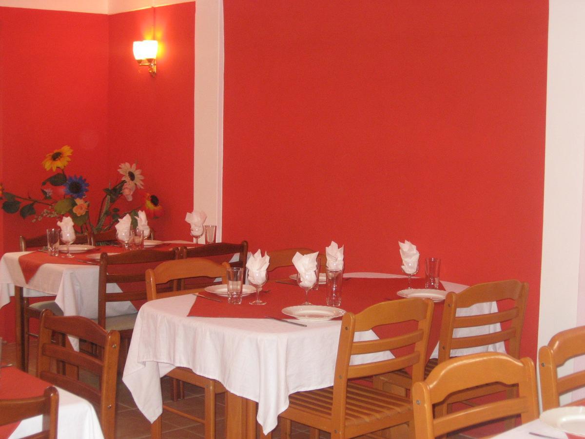 Rayan Tourist Villa Flic en Flac Exterior foto